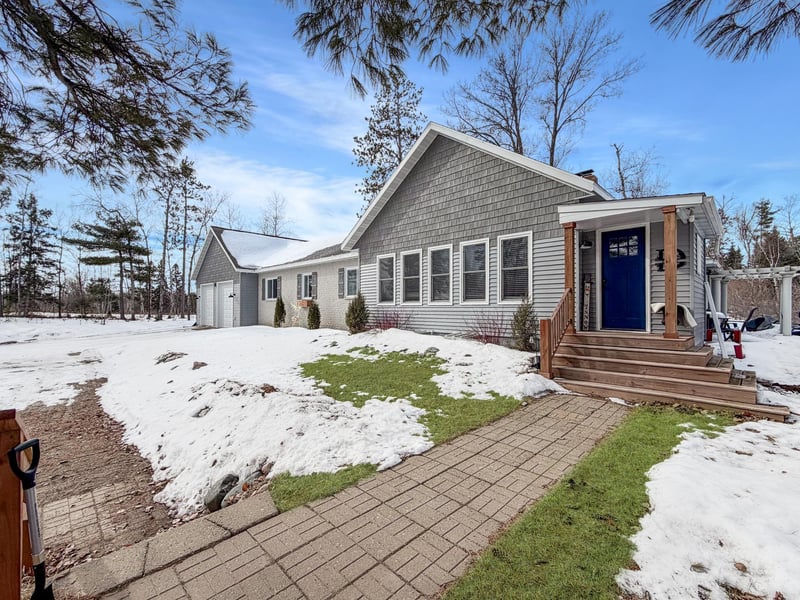 15196 Us 2, Bagley, MN 56621