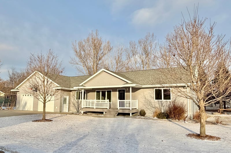 102 Jean St, Tyler, MN 56178