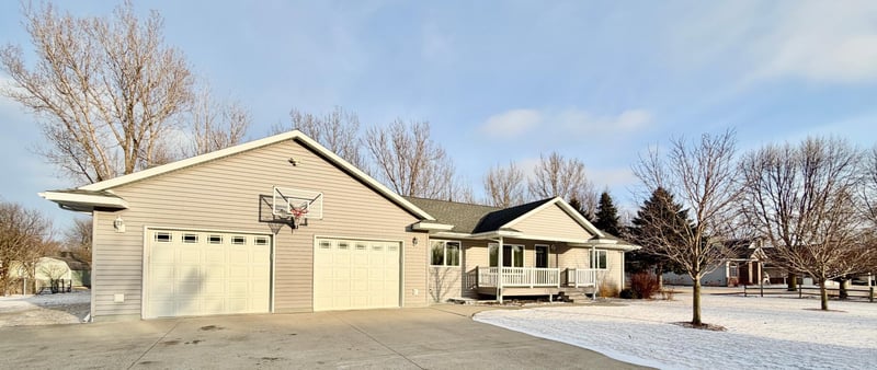 102 Jean St, Tyler, MN 56178