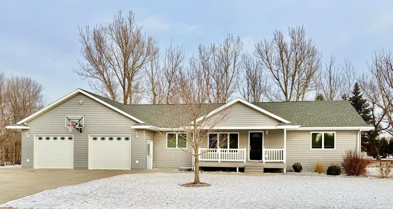 102 Jean St, Tyler, MN 56178