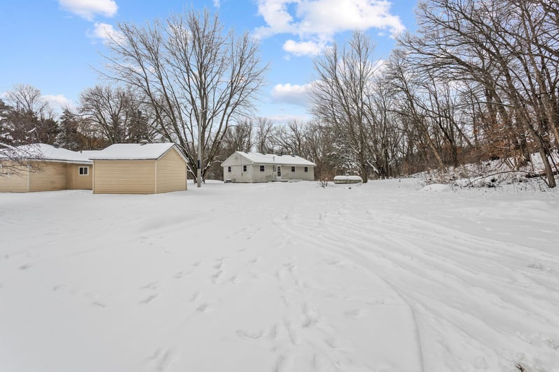 4501 Cedar Valley Ln, Jordan, MN 55352