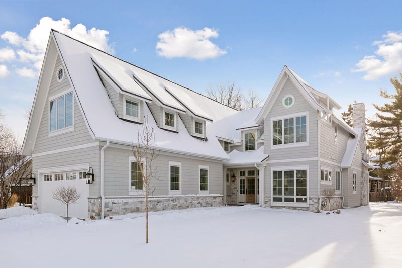 638 Gardner St, Wayzata, MN 55391