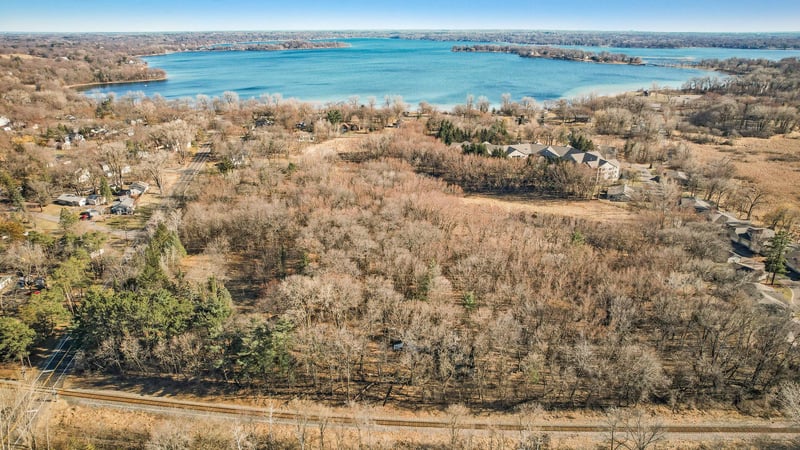 5285 Northwest Ave, White Bear Lake, MN 55110