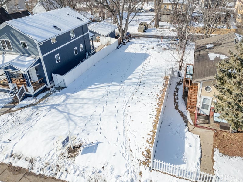 2629 Dupont Ave N, Minneapolis, MN 55411