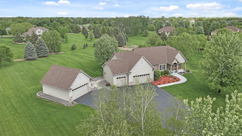 9460 Inverness Ct NW, Ramsey, MN 55303
