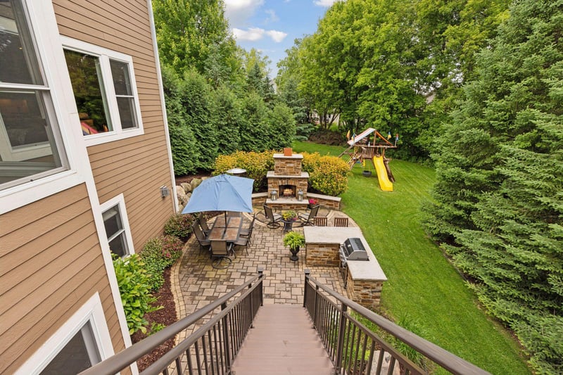 11668 Azure Ct, Inver Grove Heights, MN 55077