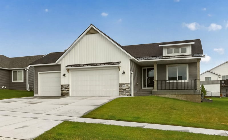 1830 Brandt Dr NE, Byron, MN 55920