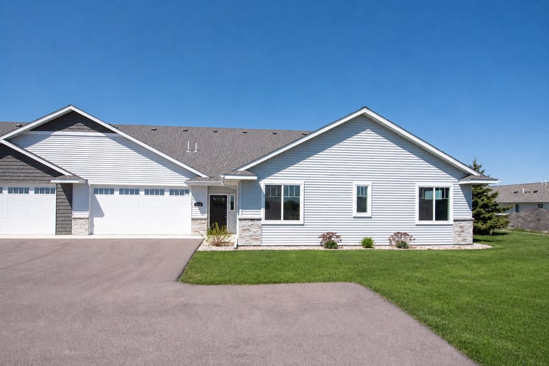 3116 Bassett Dr, Mankato, MN 56001