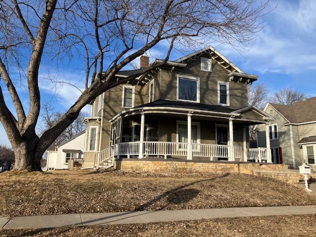 301 2nd Ave NE, Waseca, MN 56093