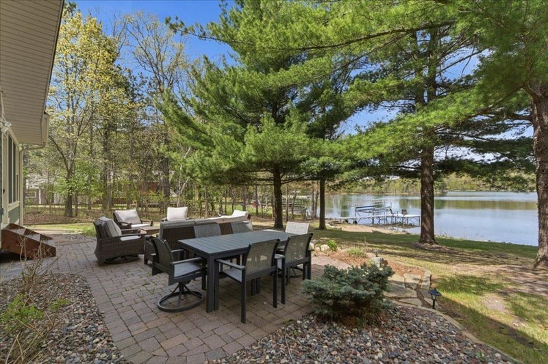 8848 Sunset Trl, Pequot Lakes, MN 56472