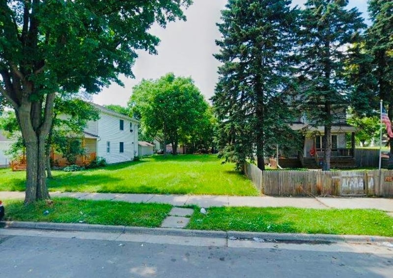 2955 Russell Ave N, Minneapolis, MN 55411