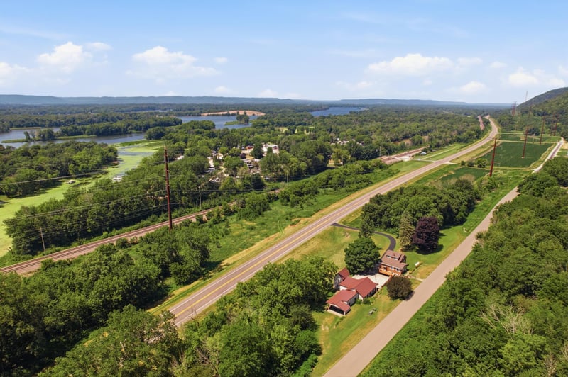 S2232 State Road 35, Alma, WI 54610