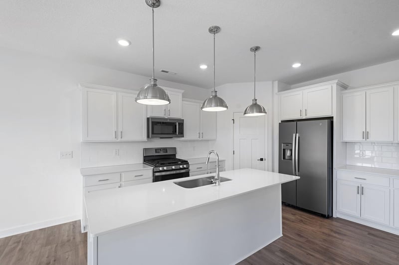 10935 Glacier Ln, Dayton, MN 55369