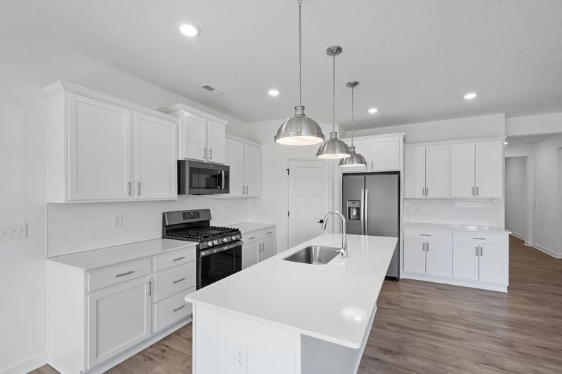 10935 Glacier Ln, Dayton, MN 55369