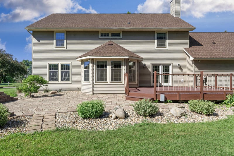 800 27th St SW, Austin, MN 55912