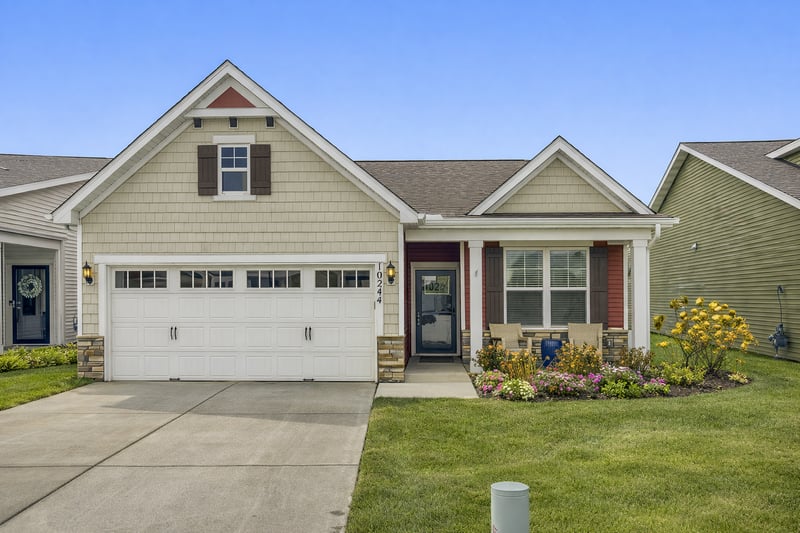 10244 Ironwood Ln, Rogers, MN 55374