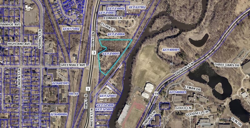 440 Water St N, Northfield, MN 55057