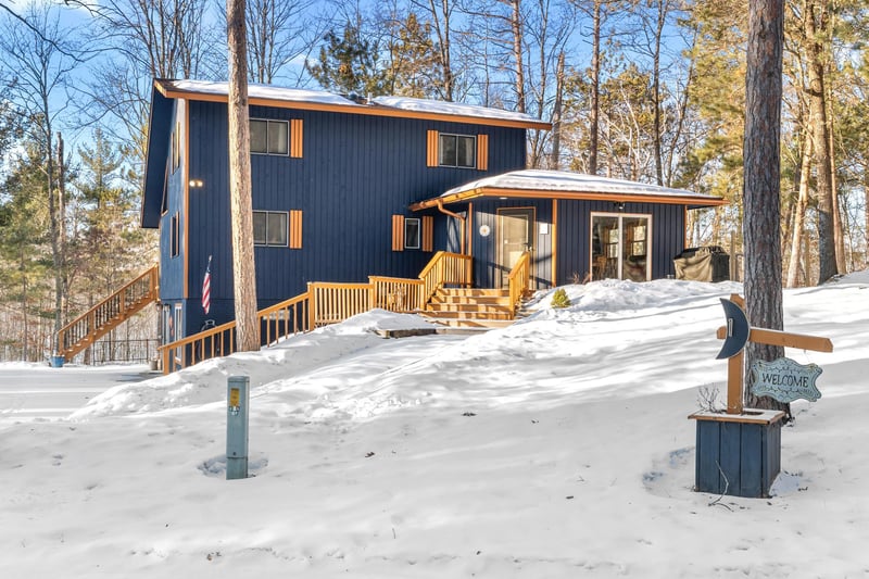 28595 Half Moon Ct, Danbury, WI 54830