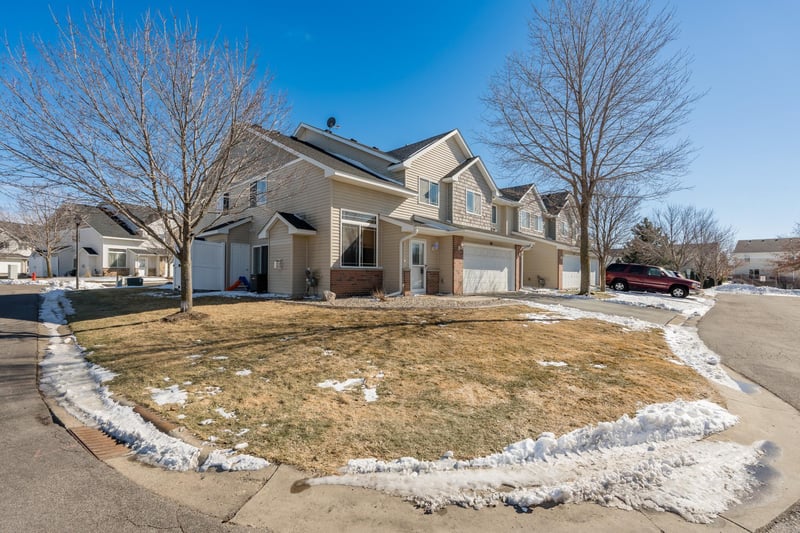 501 French Ln, Dundas, MN 55019