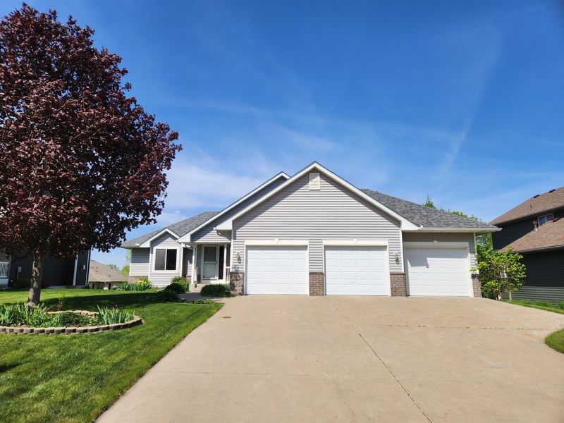 508 Doherty Ave SE, New Prague, MN 56071