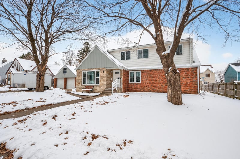 5 Belvidere St E, Saint Paul, MN 55107