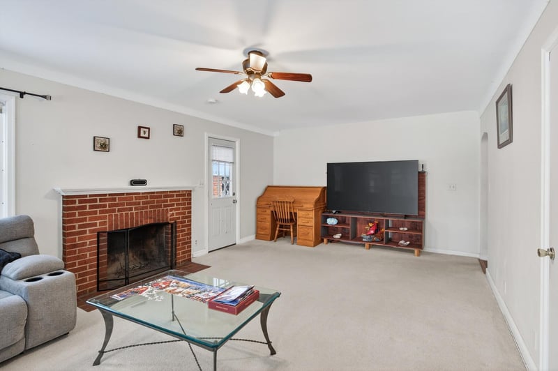 5 Belvidere St E, Saint Paul, MN 55107