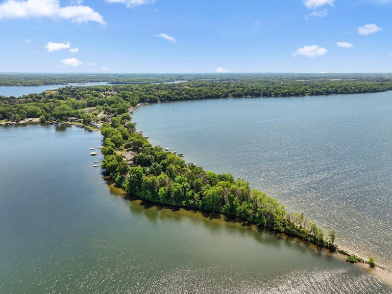 10200 Point Pleasant Rd, Chisago City, MN 55013