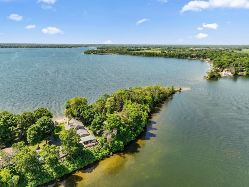 10200 Point Pleasant Rd, Chisago City, MN 55013