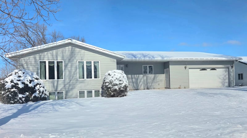 601 Lily Ln, Ada, MN 56510