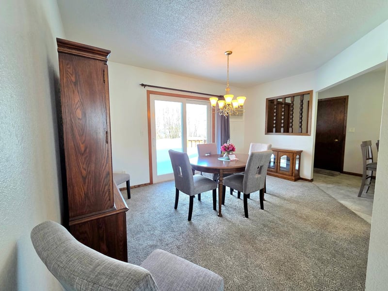 601 Lily Ln, Ada, MN 56510