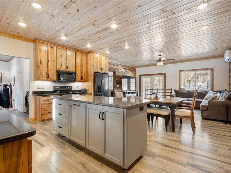 2149 Birch Park Dr NW, Backus, MN 56435