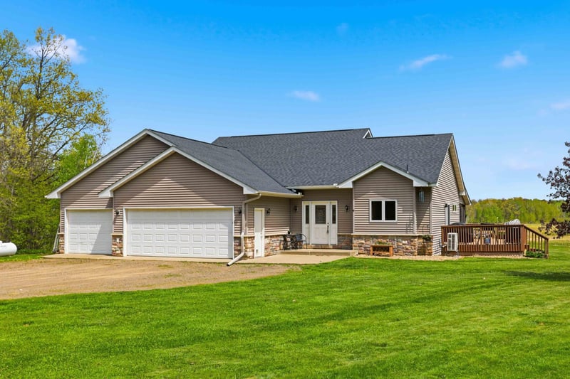 1804 290th Ave, Mora, MN 55051