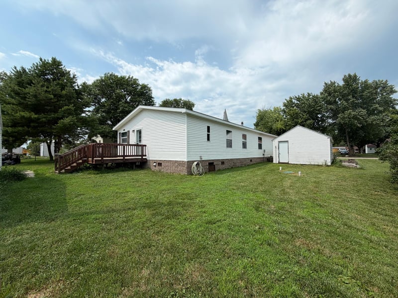 204 E 4th St, Donnelly, MN 56235