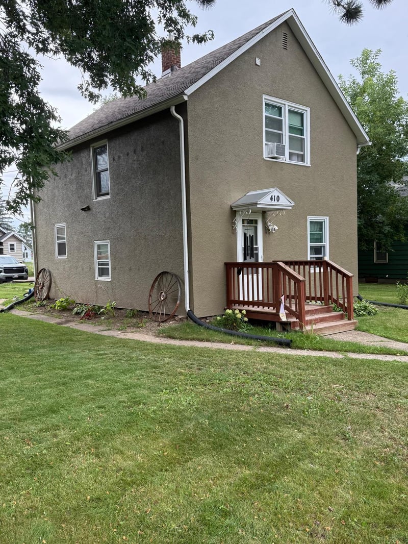 410 N 6th St, Keewatin, MN 55753