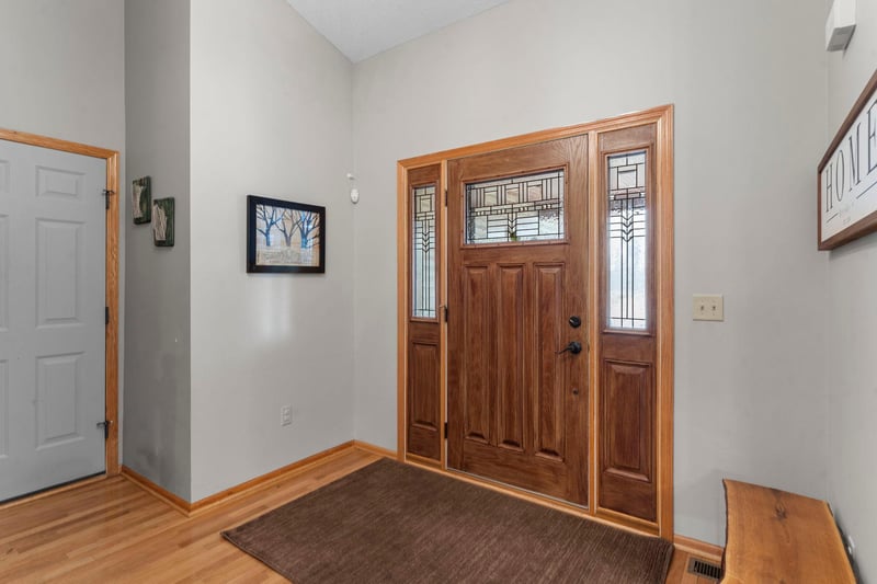 29694 Hidden Forest Blvd, Chisago City, MN 55013