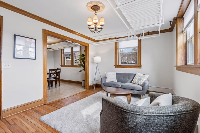 383 Grand Ave #9, Saint Paul, MN 55102
