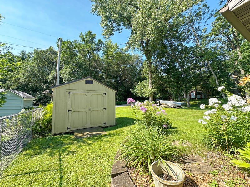 7253 100th Ave SE, Clear Lake, MN 55319
