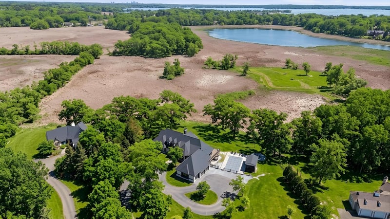 1000 Old Crystal Bay Rd S, Orono, MN 55391