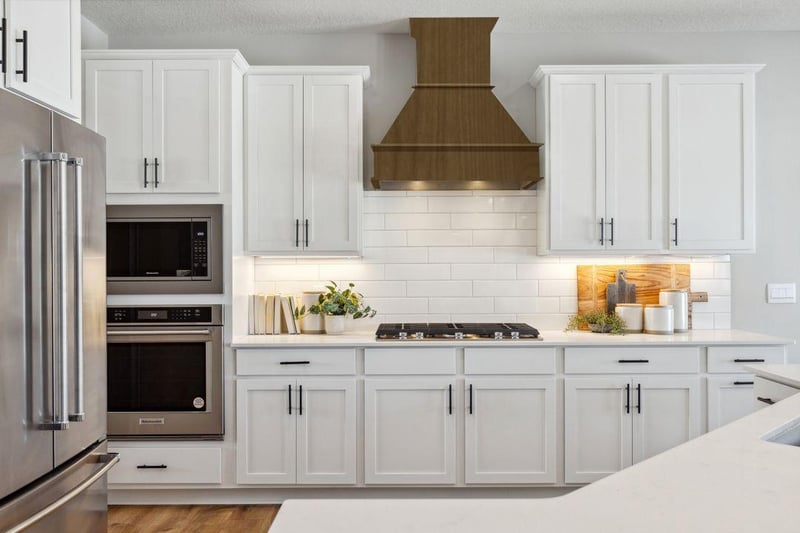 915 Foxglove Ter, Waconia, MN 55387