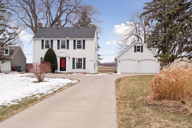 1893 Snelling Ave N, Falcon Heights, MN 55113