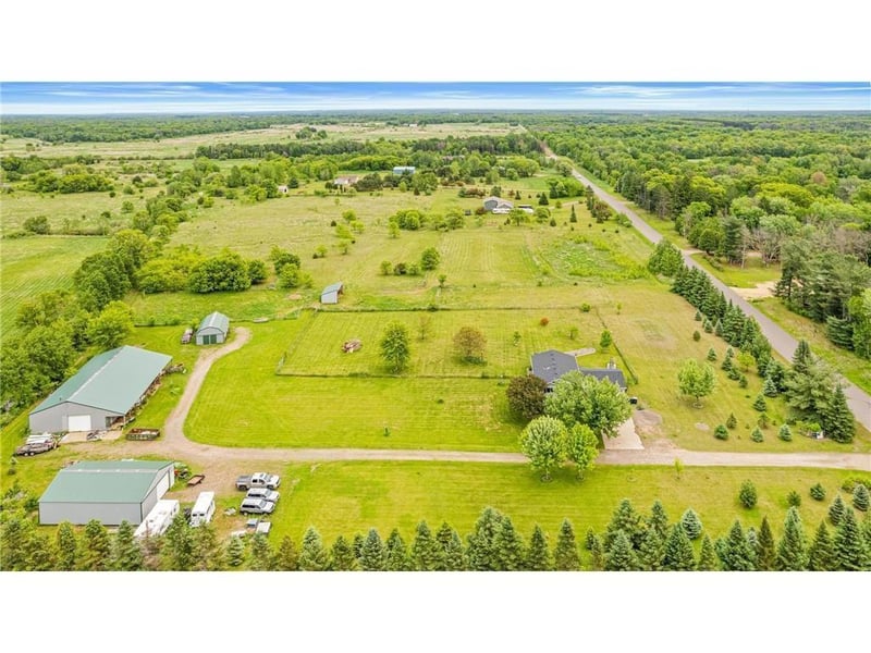 6972 360th St, North Branch, MN 55056