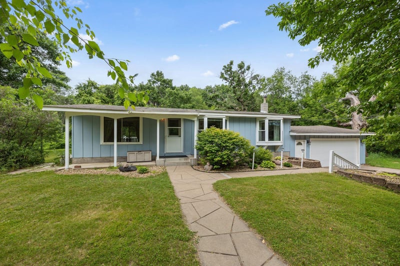 5240 318th St, Stacy, MN 55079