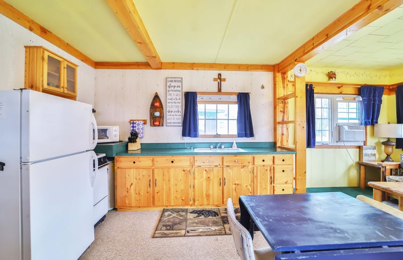 30055 Circle Dr, Breezy Point, MN 56472