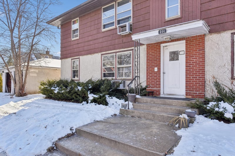 644 Sherwood Ave, Saint Paul, MN 55106