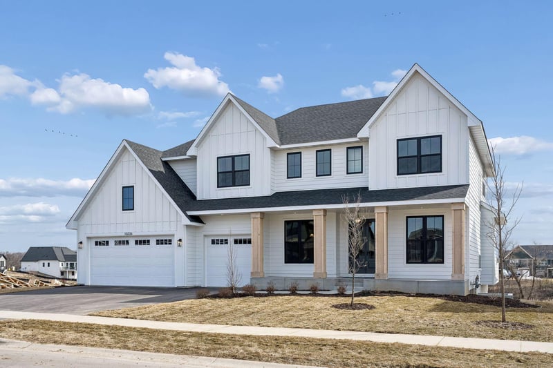 10226 Peony Ln N, Maple Grove, MN 55311