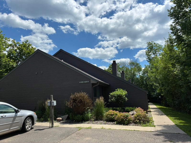 323 Quadna Mountain Rd, Hill City, MN 55748