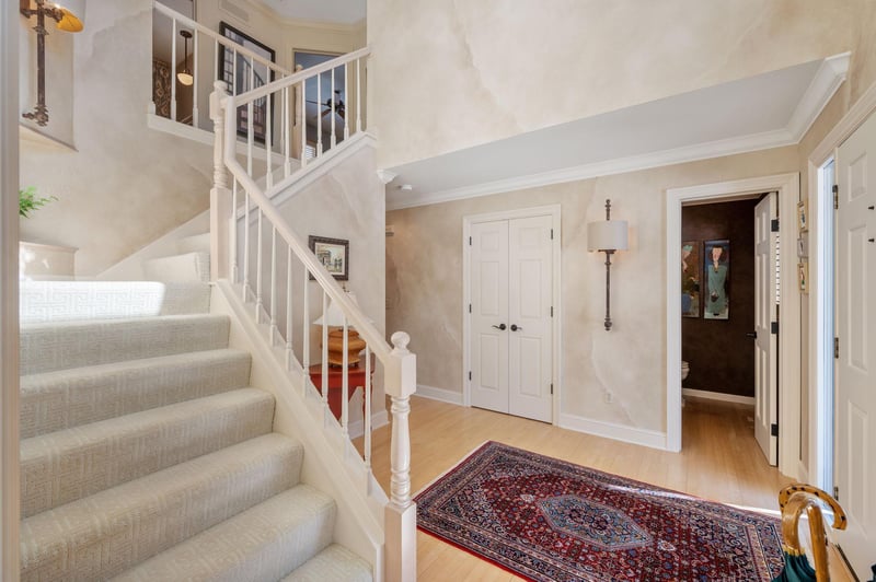 2257 Mahogany Way, Eagan, MN 55122