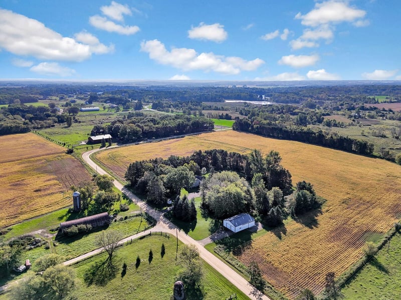 12897 Maxwell Rd, Chisago City, MN 55013