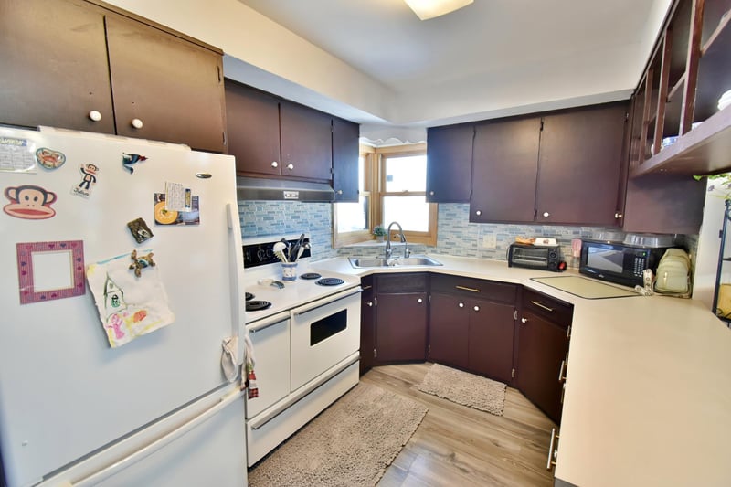 718 Stearns Ave, Paynesville, MN 56362