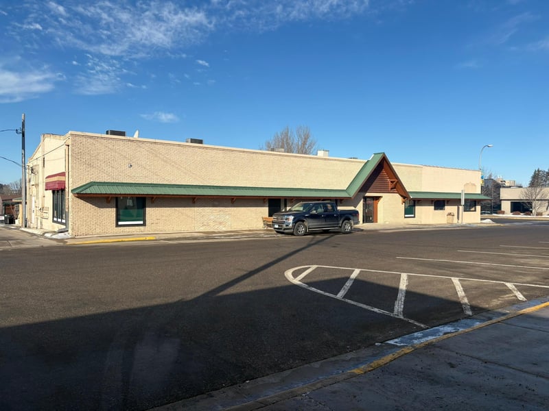 601 Minnesota Ave W #Entire Bldg, Walker, MN 56484